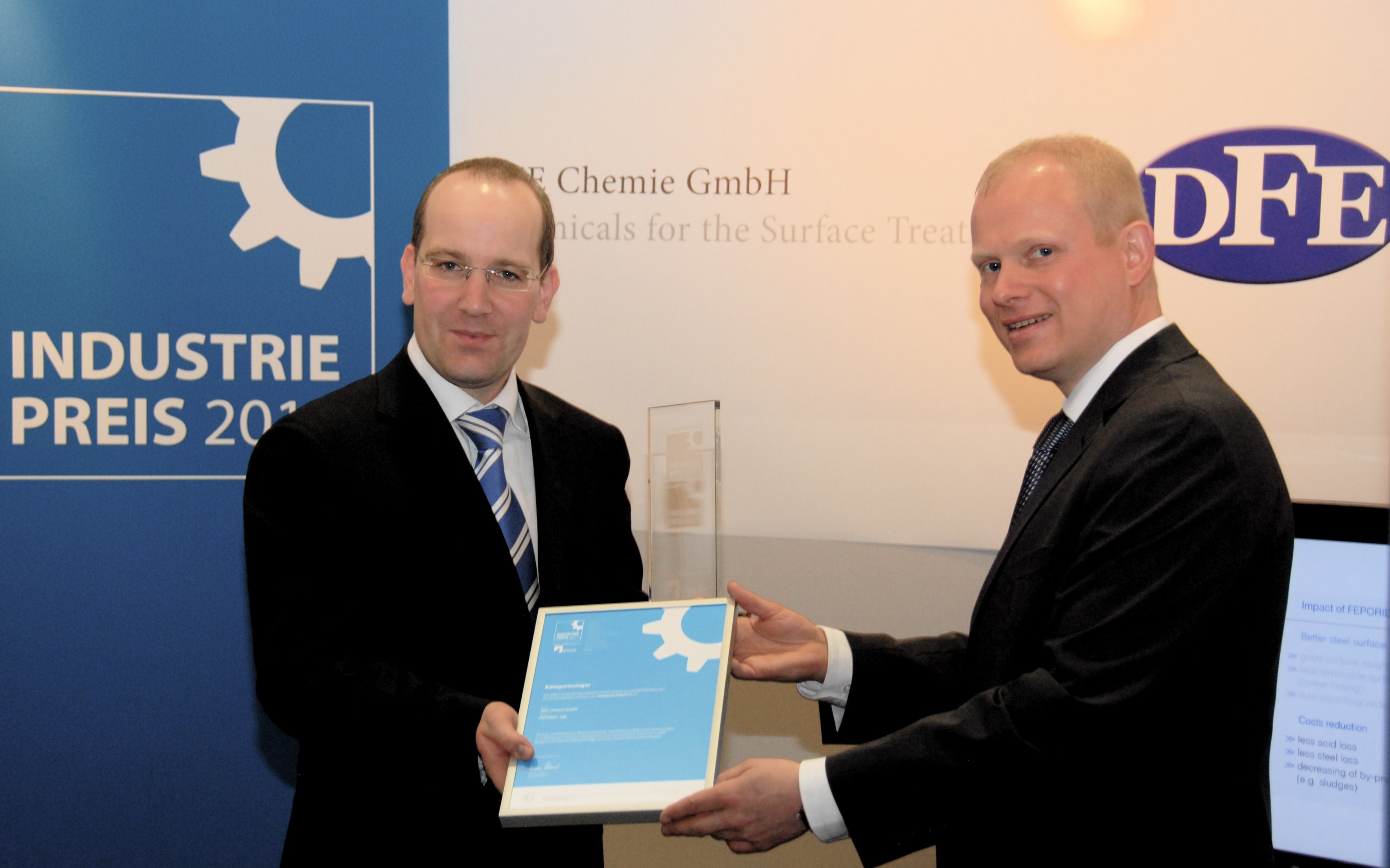 DFE Chemie Industriepreis Uebergabe